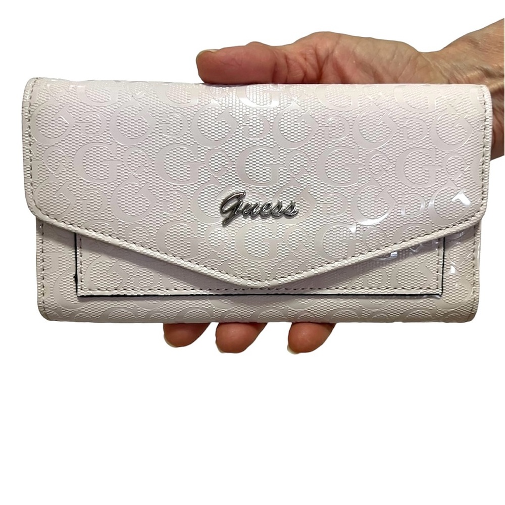 Baby pink Guess wallet